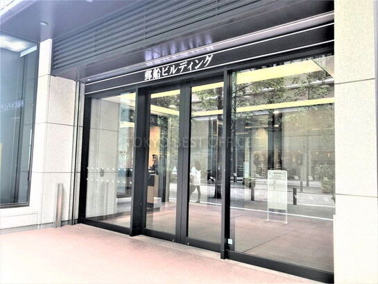 ビルエントランス③