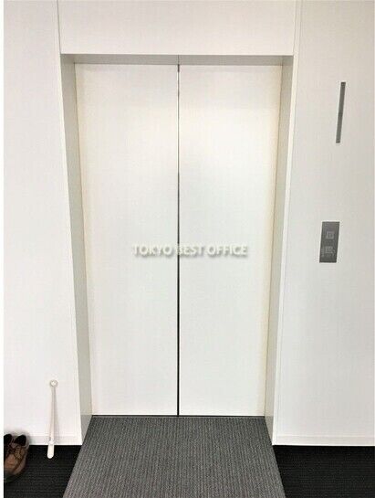 9階エレベーター