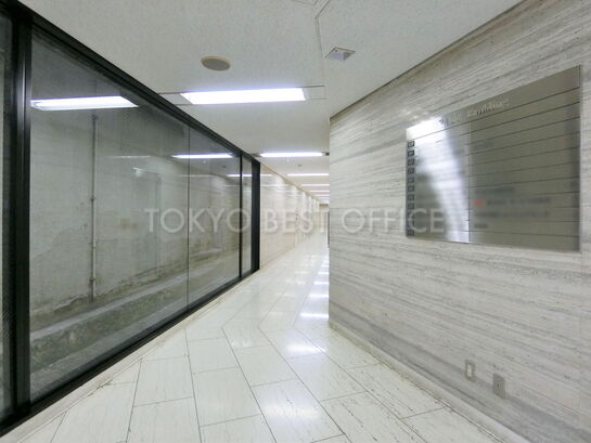 エントランスホール①