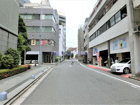 ビル周辺風景②