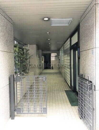 エントランスホール①