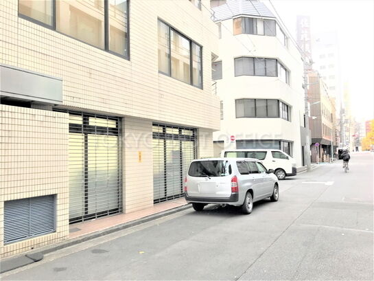 ビル周辺風景②