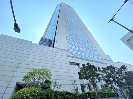 東京オペラシティ外観⑥