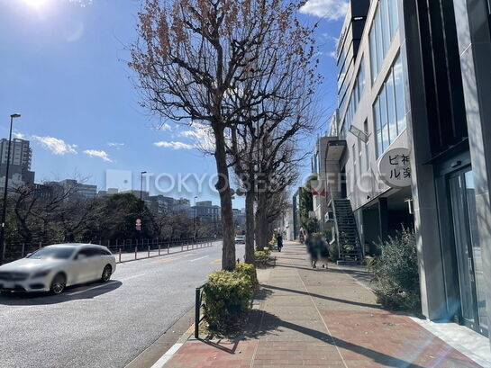外堀通り沿い側　周辺風景