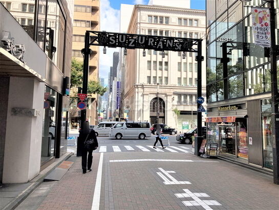 ビル周辺風景②