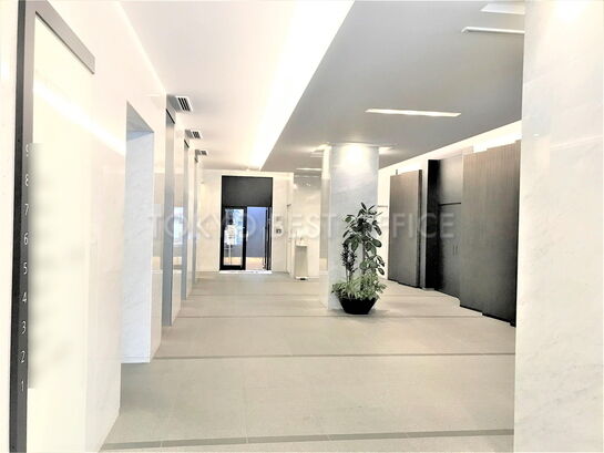 エントランスホール①