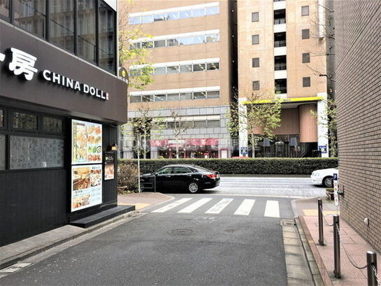 ビル周辺風景④