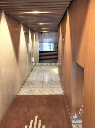 エントランスホール①