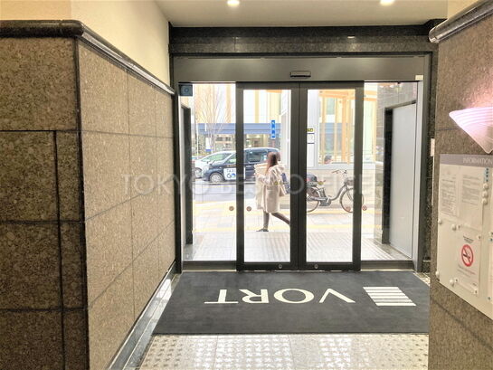 エントランスホール②