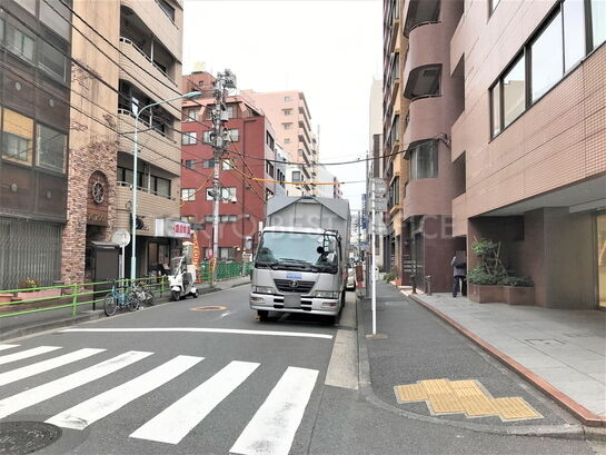 ビル周辺風景④
