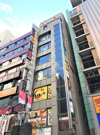 プレーンシティ新宿ビル外観③