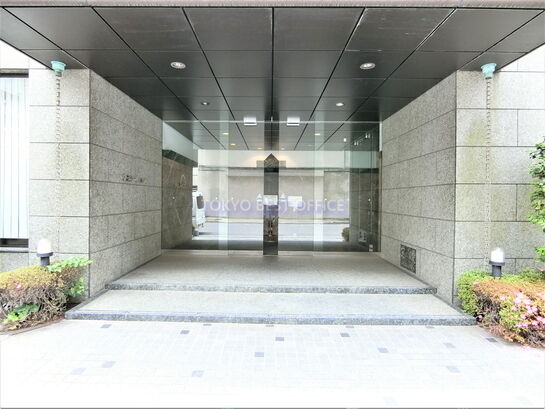 ビルエントランス②