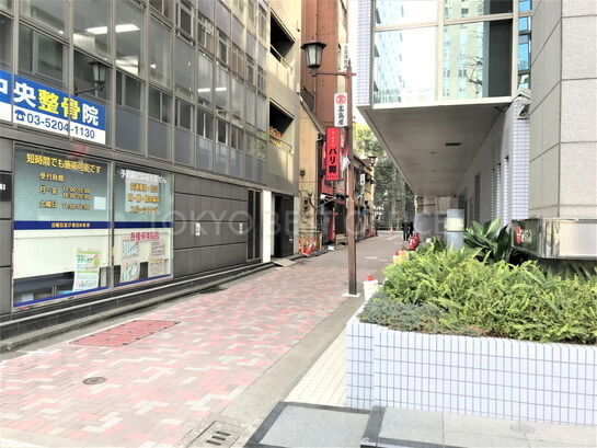ビル周辺風景③