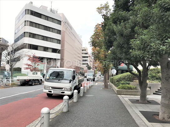 ビル周辺風景③