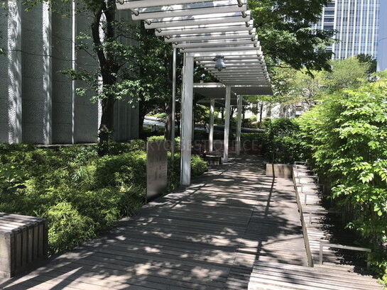 ビル周辺風景④