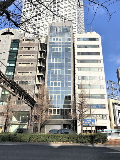 SKI西新宿外観①