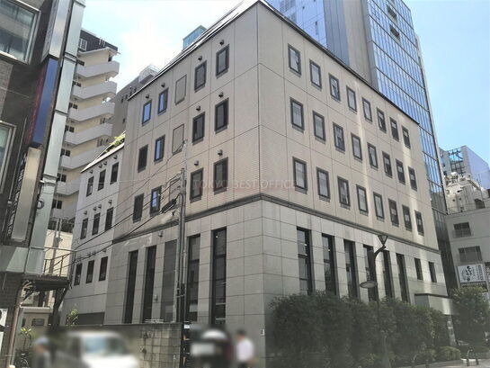 三和港南ビル外観