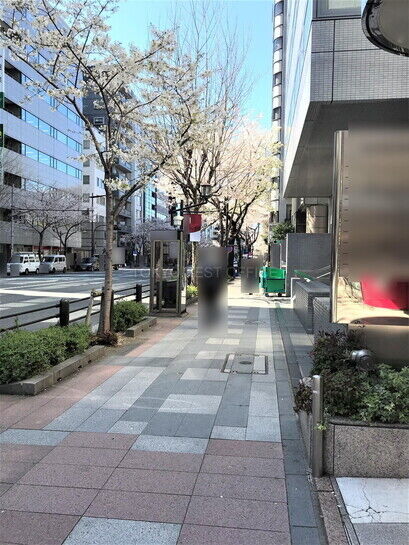 ビル周辺風景①