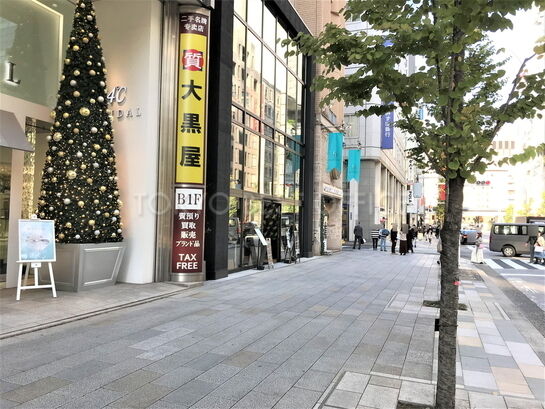 ビル周辺風景（中央通り側）①