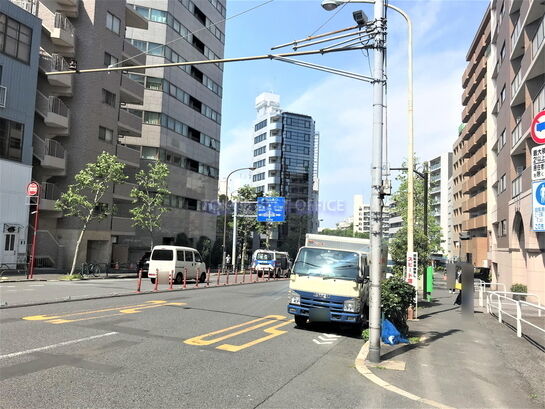 ビル周辺風景②