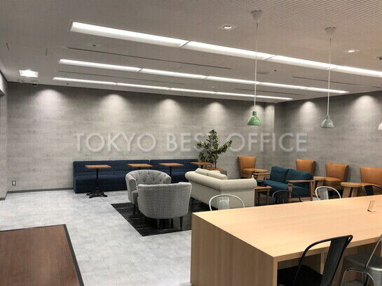地下1階シェアラウンジ①