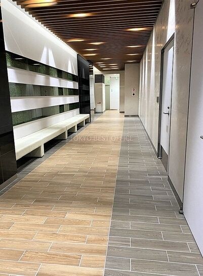 エントランスホール④