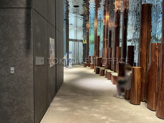 エントランスホール