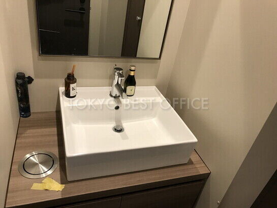 男性用トイレ②