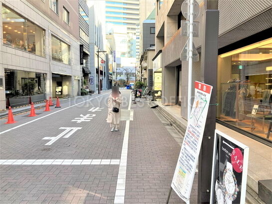 エントランスホール③