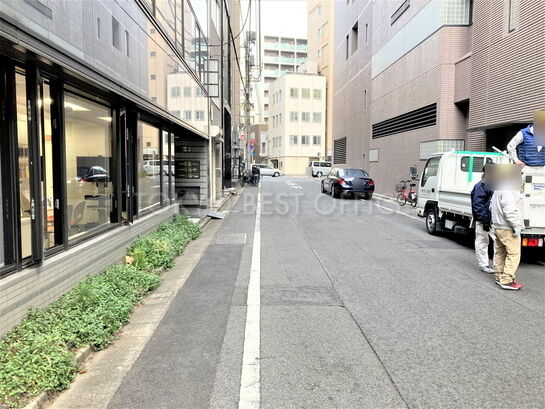 ビル周辺風景②