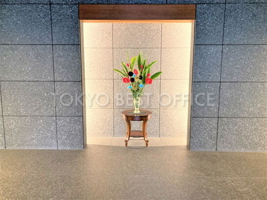 エントランスホール①