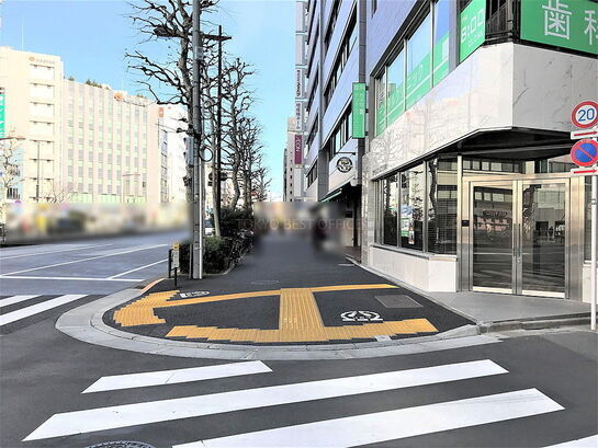 ビル周辺風景③