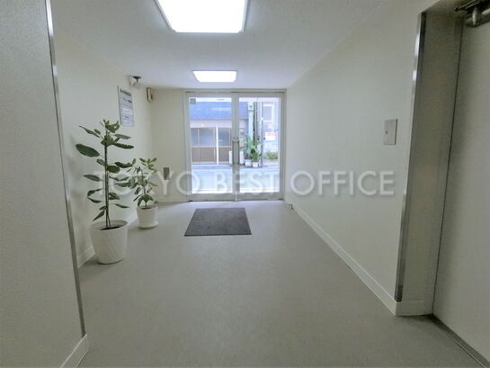 エントランスホール②