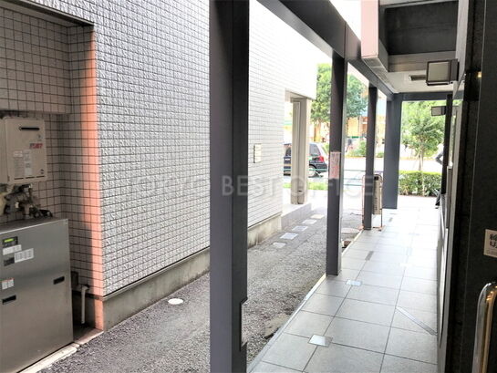 エントランスホール②