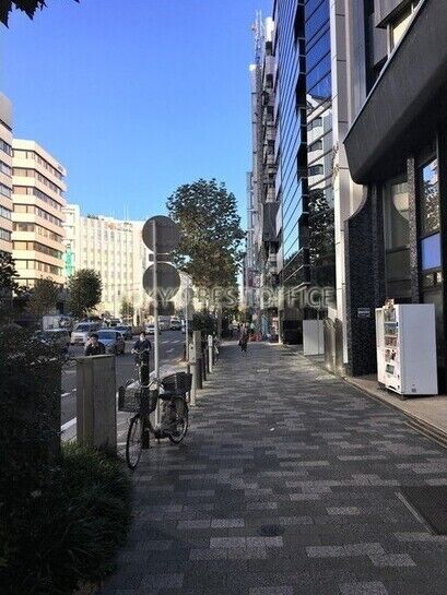 ビル周辺風景②