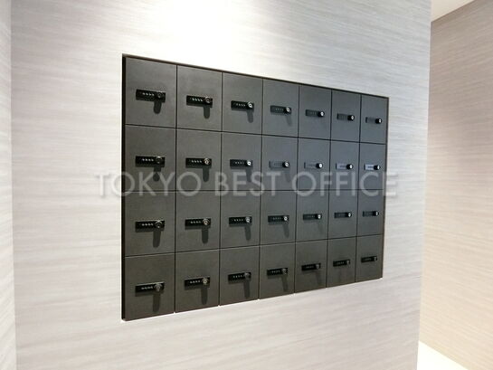 4階共用部(女性トイレ小物入れ)