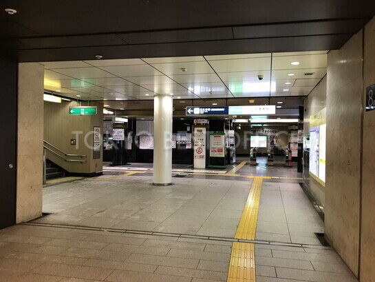 地下鉄入り口③
