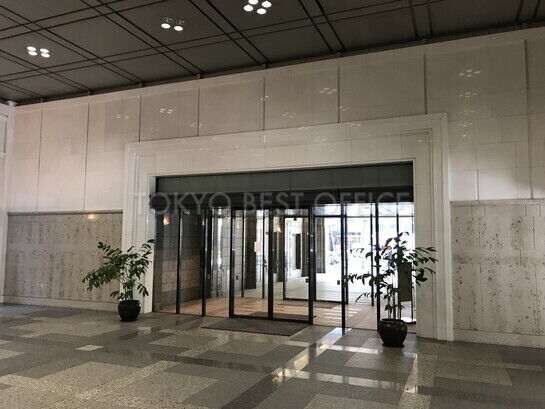 エントランスホール