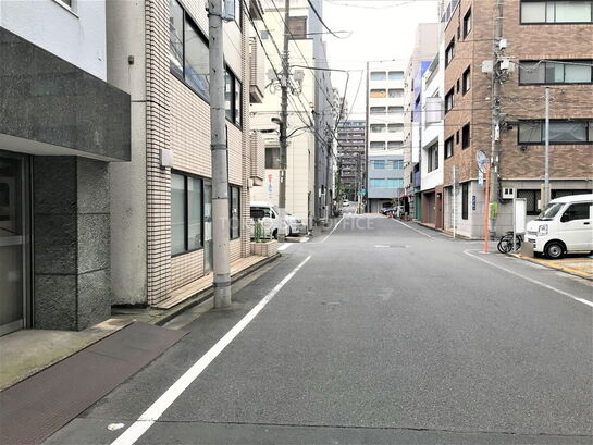 ビル周辺風景②