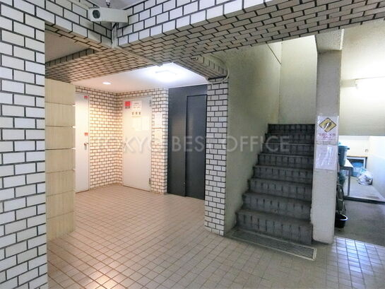 エントランスホール②