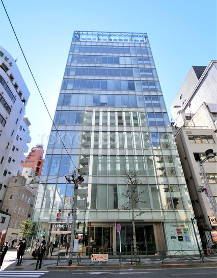 FORECAST新宿AVENUE外観②