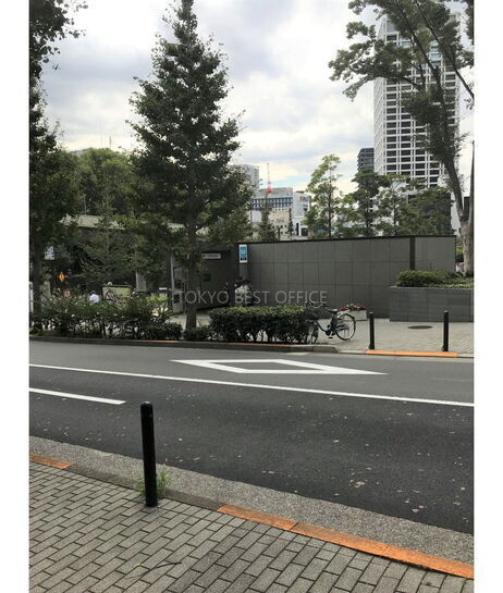 ビル周辺風景②