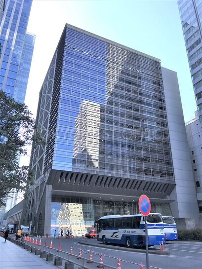 丸の内中央ビル外観①