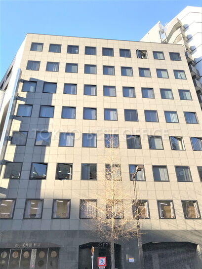 新川イワデビル外観③