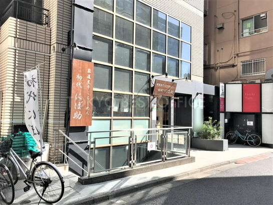 ビル周辺風景②