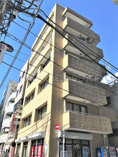 秋本ビル外観①