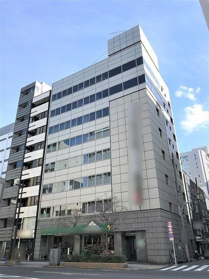 共同ビル（小伝馬町駅前）外観