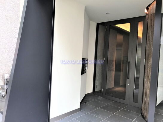 エントランスホール①