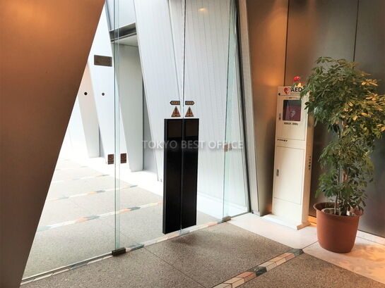 エレベーターホール②AED設置