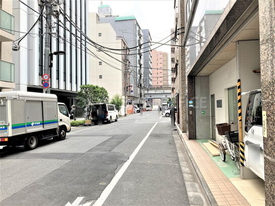 ビル周辺風景②